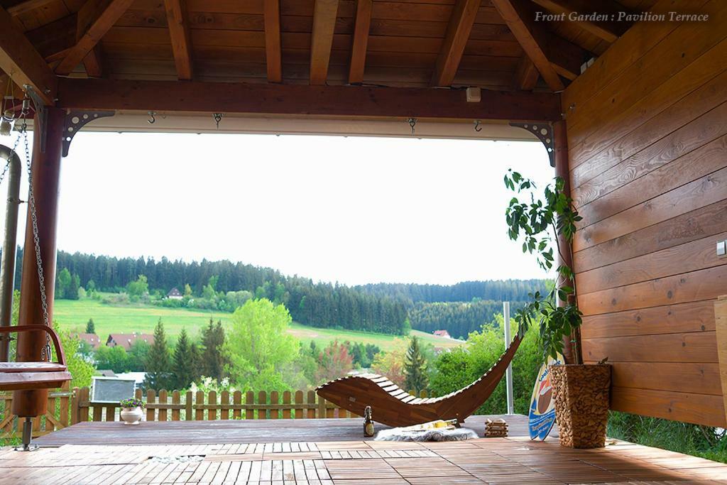 Entire House In Schwarzwald With Mountain View, Private Gym,Sauna And Garden Villa Unterkirnach Kültér fotó